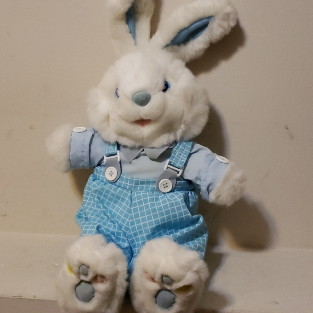 Small Rabbit